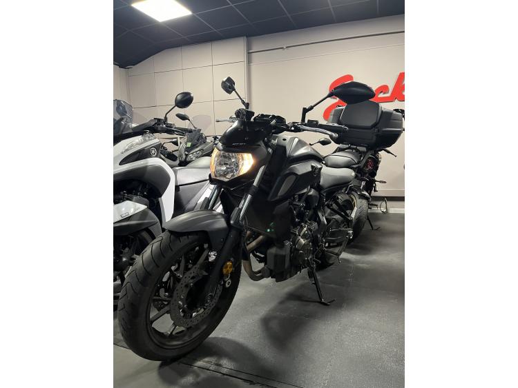 YAMAHA MT-07 (47.5CV)