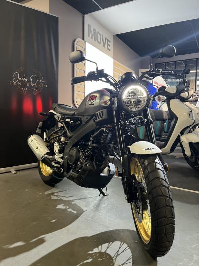 YAMAHA XSR 125 Legacy