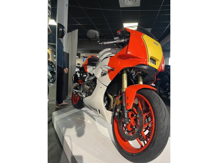 YAMAHA XSR 900 GP