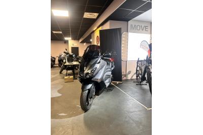 YAMAHA XP T-MAX 530