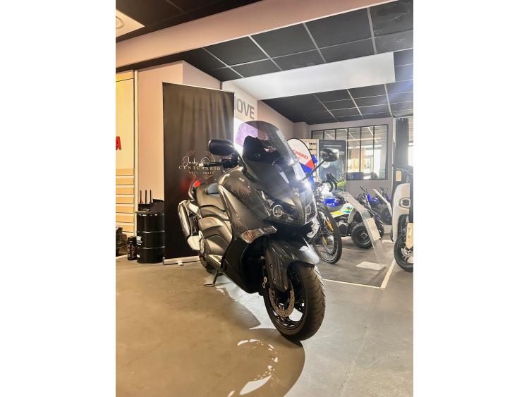 YAMAHA XP T-MAX 530