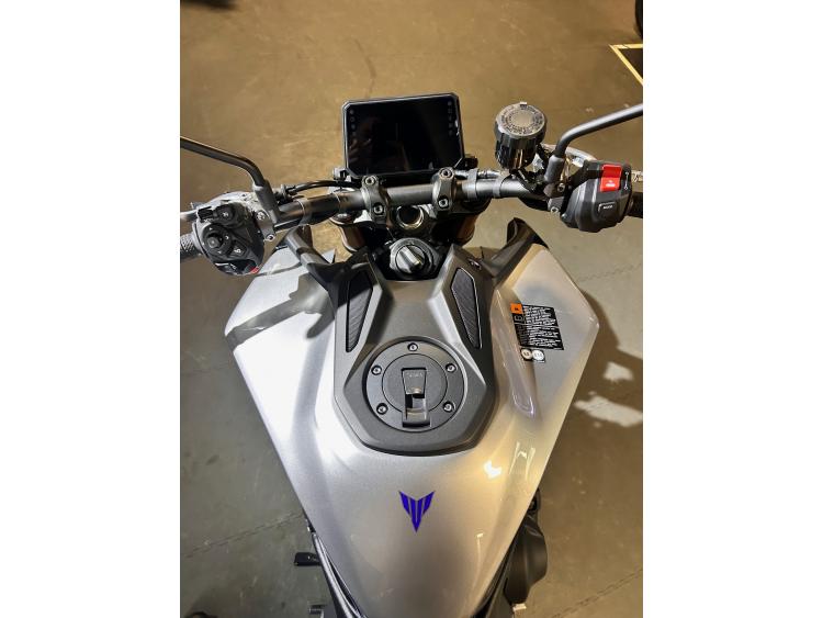 YAMAHA MT-09 SP FULL