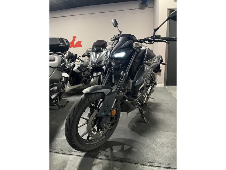YAMAHA MT-125 ABS