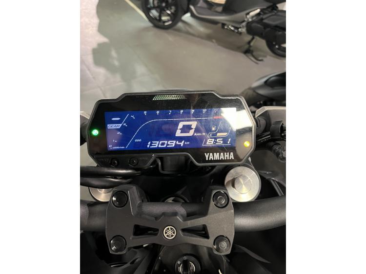 YAMAHA MT-125 ABS
