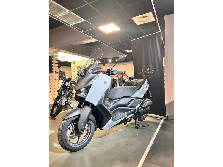 YAMAHA XMAX 125 TECH MAX CERAMIC GREY