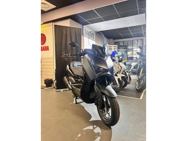 YAMAHA XMAX 300 TECH MAX 2024