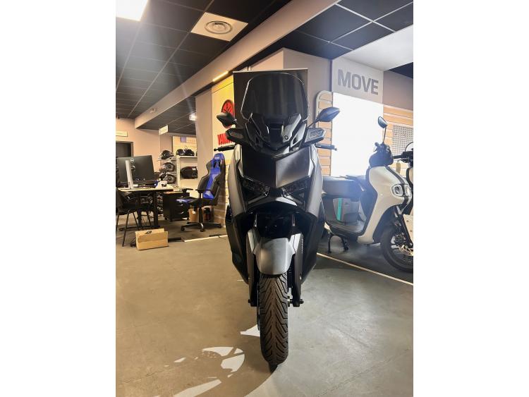 YAMAHA XMAX 300 TECH MAX 2024