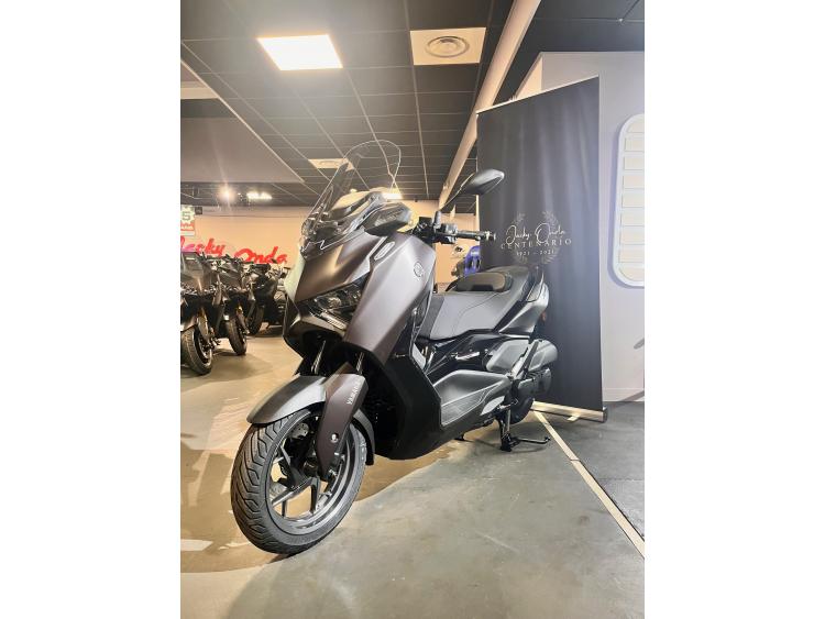 YAMAHA XMAX 125 TECH MAX