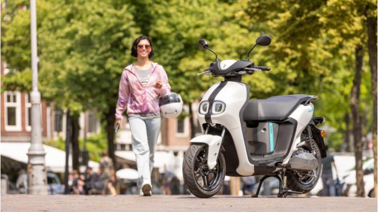 Neo's dual battery (23)